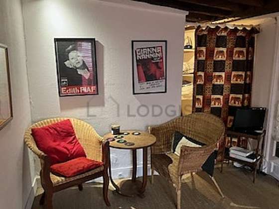 Paris République Rue Oberkampf Monthly Furnished Rental Studio