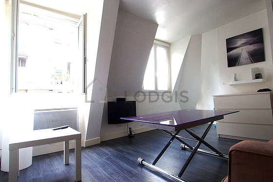 Location Studio Paris 18 Passage Cottin Meublé 20 M² Montmartre