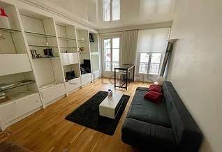 Paris Apartment Rentals Furnished Apartments Lodgis C Saint Martin Paris 10 2 Bedroom Apartment
