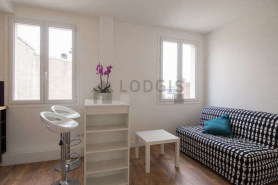 Location Studio Avec Concierge Paris 16 Rue Leo Délibes Meublé